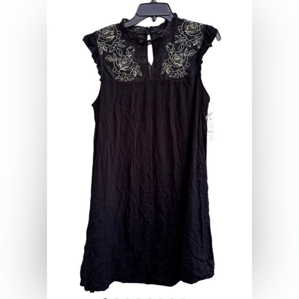 NWT Signature Studio Women's Black Embroidered Floral Lace Mini Dress Size Large